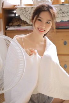 秦虹三级